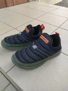 New Balance ブラック スリッポン