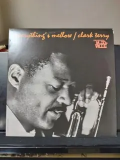 JAZZ everything's mellow / clark terry