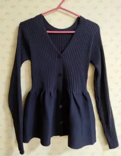 ペプラム ニット