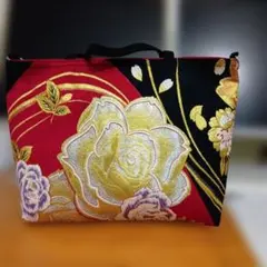 Item thumbnail for item 0761ca62-39b6-437f-99c3-71e91f4df764