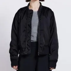 ダウン ブルゾン