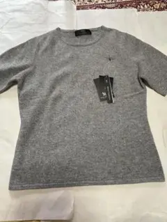 100%カシミア　 　隣のカーディガンと合わせての購入 　単品ではお売りしません