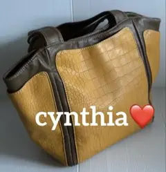 cynthia❤️ レザートートバッグ
