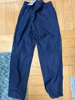 Under Armour ネイビー パンツ