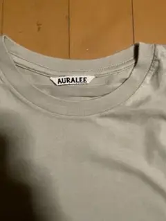 auralee Tシャツ