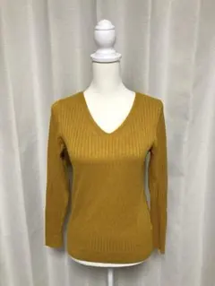 ジーユー 長袖ニット