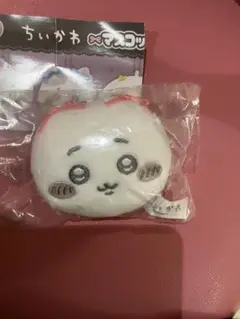 ちいかわ マスコットミラー　リボン　ピンク　キーホルダー　ガチャガチャ　パレード