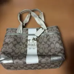 Item thumbnail for item 3279c582-912f-4532-9da8-1c1d2b43980d