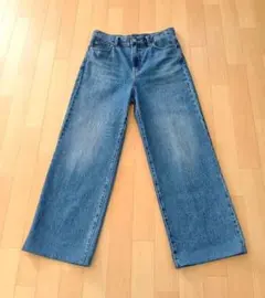 ユニクロ ストレートジーンズ