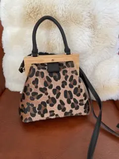 美品　ヒョウ柄ミニショルダーバッグ