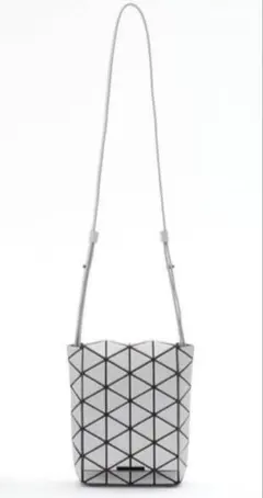 BAO BAO ISSEY MIYAKE ショルダーバッグのサムネイル