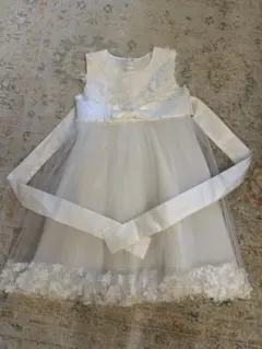 ホワイトドレス レース付き ノースリーブ