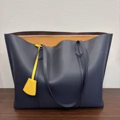 トリバーチ　ネイビー レザー トートバッグ A4