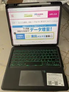 iPad Air 7世代　13インチ(M3)用　キーボードケース&マウス
