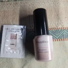 マキアージュ　ドラマティックエッセンスリキッド　オークル20 オールシーズン