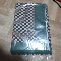 いせ辰 風呂敷 矢羽根柄