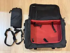 Item thumbnail for item e4a4f440-ba77-4c83-a581-550466caacb7