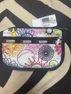 LeSportsac カラフル花柄ポーチ