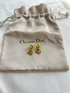 Christian Dior ゴールド ピアス CDロゴ