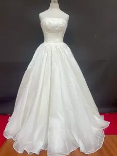 特別セール T-401-28中古ウエディングドレス☆オフホワイト⭐︎