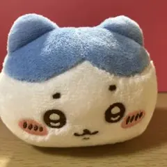 ちいかわ寝そべりぬいぐるみガチャ　ハチワレ
