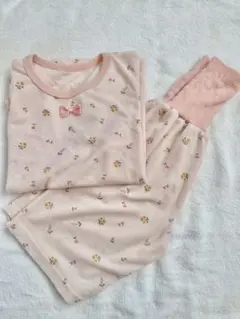 花柄 リボン ピンクパジャマ上下セット 120 西松屋