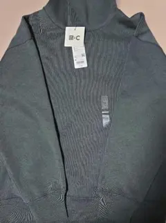 UNIQLO ダークグリーン ハイネックセーター M