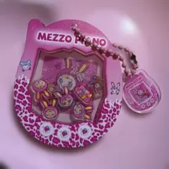 シャカシャカキーホルダー アクリルキーホルダー シェイカー風のサムネイル