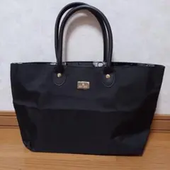 新品未使用　マリークワント　トートバッグ　黒（内側花柄）