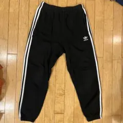 Item thumbnail for item 4d85385b-d28f-40fd-b3e4-752a5a15054c