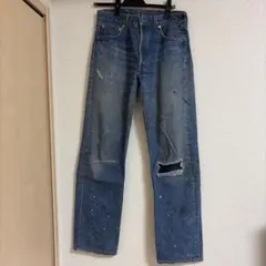 ライトブルー ダメージペイント加工 ストレートジーンズ