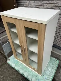 食器棚　ブラウン　ホワイト