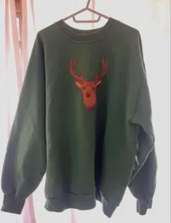 古着✨ビンテージ 緑色 鹿刺繍 XL トレーナー