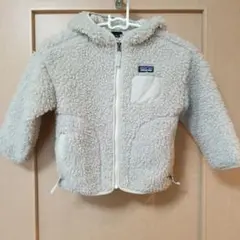 patagonia フリースジャケット クリーム色