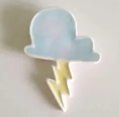 かみなり雲　磁器　ブローチ　mememe　イギリス　作家もの　くも 　雲　16