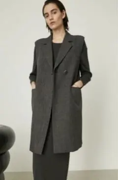 タグ付未使用品 RIM.ARK Hollow out vest グレー 38のサムネイル
