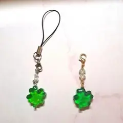 四葉のクローバー(ストラップ&チャーム) 　2点セット