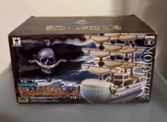 【新品未開封】ワンピース　白ひげ 海賊船 モビーディック号　箱に汚れ傷あり