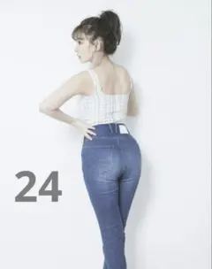 【新品 タグ付き】Herlipto Paris High Rise Jeans Paris High Rise Jeans