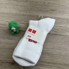 UNIQLO テニス用ホワイトソックス2足とリストバンドセット UNIQLO - ❤︎ UNIQLO ルーズソックス 1set / ユニクロ ホワイト