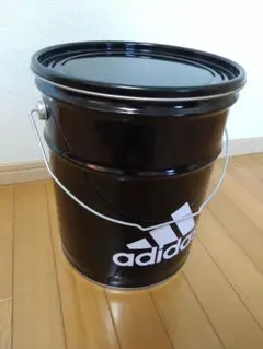 【未使用保管品】adidas 福袋 アディダス缶