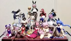 バニーガール、チャイナドレス等 女の子キャラクター18体セット - メルカリ