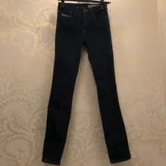 ディーゼル　ストレッチジーンズ