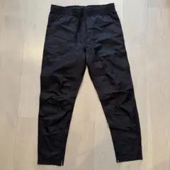 DYNE ×エストネーション　ナイロンブラックパンツ ジッパーポケット付