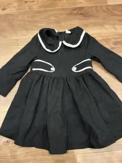 SHEIN 黒い襟付きワンピース 9-12M