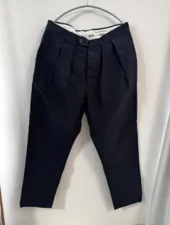 neat スラックス