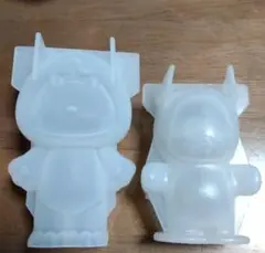 ♥在庫限り　虎子、クマ子　シリコンモールド　　レジン　オルゴナイト　クマ