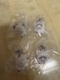 サンリオ めじるしアクセサリー ふわふわスノー ポチャッコ ＆ クロミ