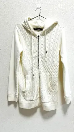 ケーブル パーカー