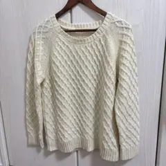 continuer de NICE CLAUPケーブルニット アイボリー